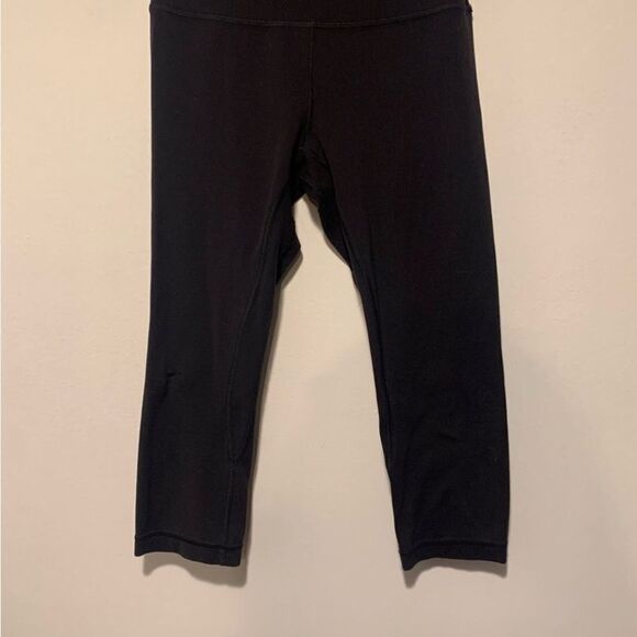 Lululemon Align Crop Black Size 4 Flawed See Pics Athletic Running Yoga - Picture 7 of 9